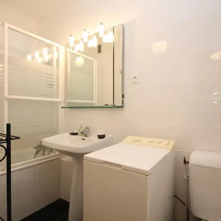 Spacieux Duplex 3 Pieces Avec Balcon Et Parking Privatif - Fr-1-608-161 Apartment