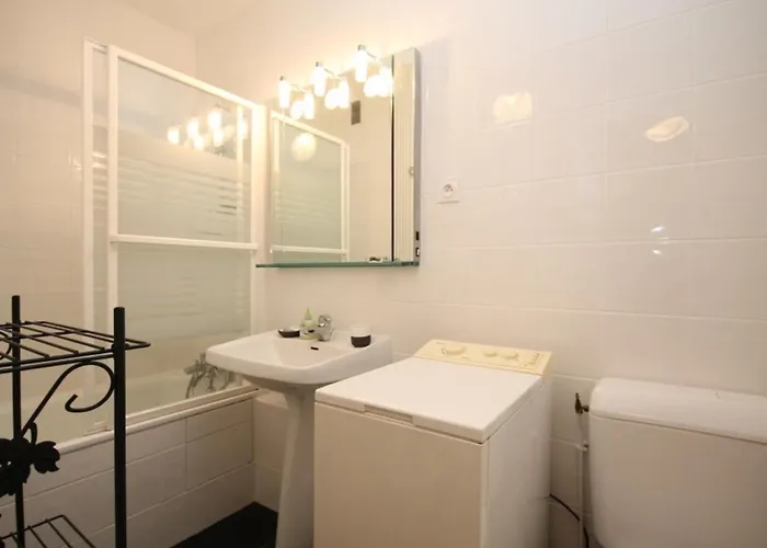 Spacieux Duplex 3 Pieces Avec Balcon Et Parking Privatif - Fr-1-608-161 Appartement